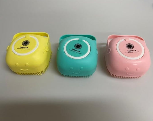 Pet Bath Brushes Massage Shampoo Dispenser (Pink)