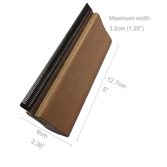 Dog Hair Remover Brush Comb– Professional Grooming Tool for Dogs and Cats – Undercoat Deshedding Pet Hair Accessory – Ideal for Reducing Shedding and Maintaining a Healthy Coat