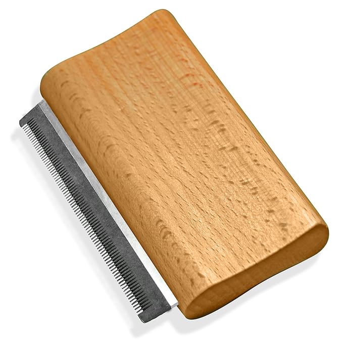 Jocomb Premium Wooden Deshedding & Dematting Brush – Gentle Grooming Brush for Dogs, Cats, Horses & Livestock – Comfortable, Durable & Ideal for Short Hair, Thick Coats & Wiry Coats
