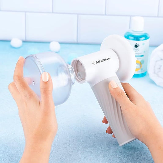 Dog Brush with Auto Foam Shampoo Dispenser – Pet Bath & Massage Brush for Dogs and Cats – Soft Silicone Grooming Tool for Easy Cleaning and Relaxing Massage