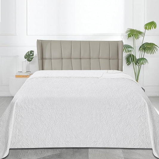 Easy-Going Waterproof Dog Bed Cover Reversible Leak Proof Pet Blanket Replacement Mat for Furniture Washable Couch Cover Sofa Cover for Dogs Cat(82x86 Inch, White/White)