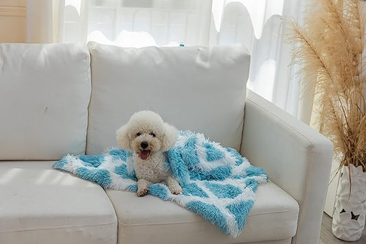 PJYuCien Fluffy Fleece Calming Pet Throw Blanket, Super Soft and Warm for Indoor Cats and Dogs, Small 16 * 24", Machine Washable, Blue Diamond Pattern, White Puppy Blanket