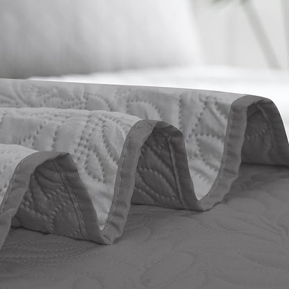Easy-Going Waterproof Dog Bed Cover Reversible Leak Proof Pet Blanket Replacement Mat for Furniture Washable Couch Cover Sofa Cover for Dogs Cat(30x53 Inch, Gray/Light Gray)